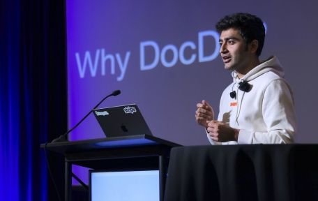 Stripe's Zero-Downtime Data Movement Platform Migrates Petabytes with Millisecond Traffic Switches - image