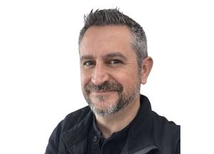 Mindful Leadership in the Age of AI
